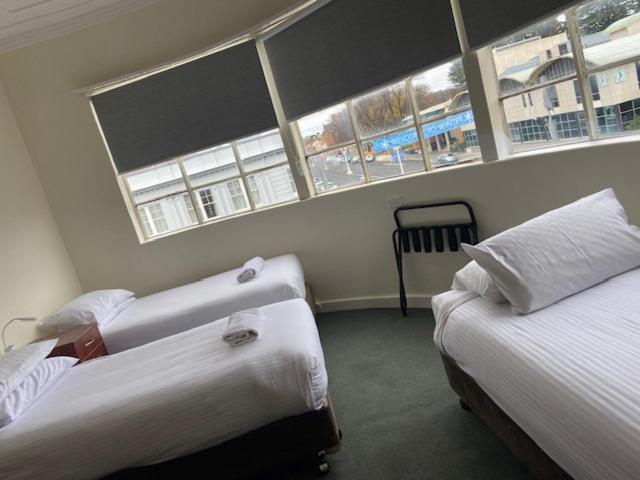 Knickerbocker Hotel 巴瑟斯特 外观 照片